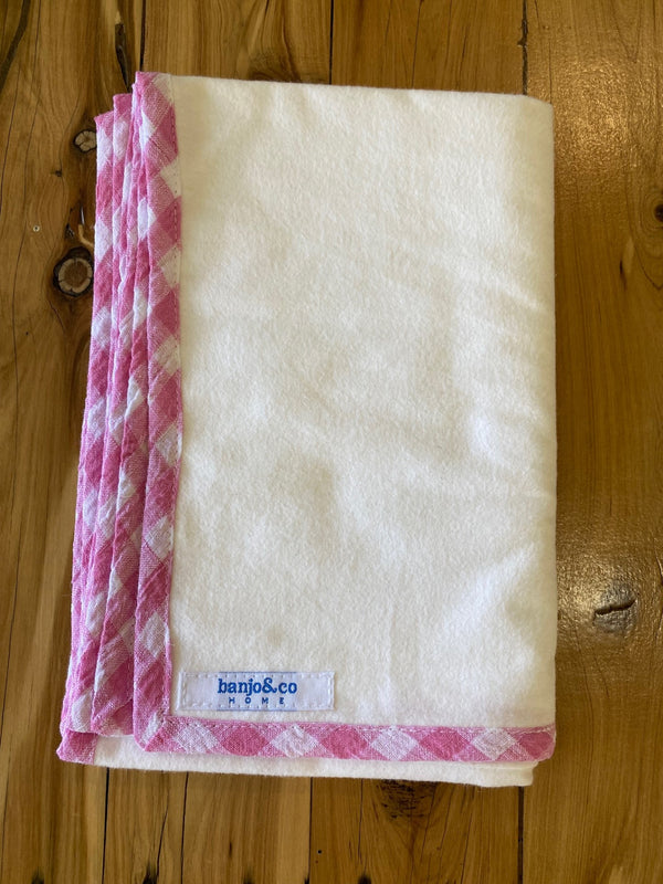 Flannelette Baby Blanket - Pink Border